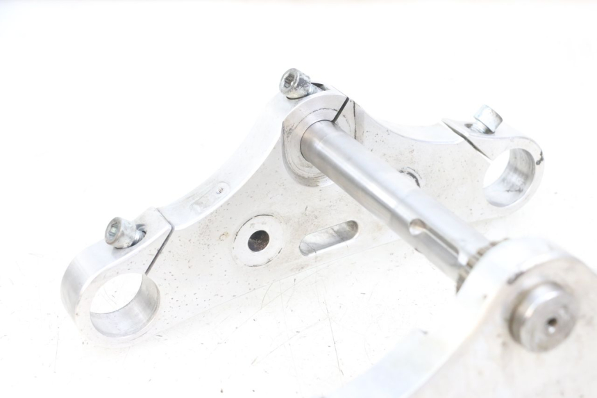 photo de YOKES FORK HARLEY DAVIDSON SPORTSTER XL CUSTOM 1200 (2003 - 2004)
