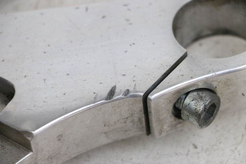photo de YOKES FORK HARLEY DAVIDSON SPORTSTER XL CUSTOM 1200 (2003 - 2004)
