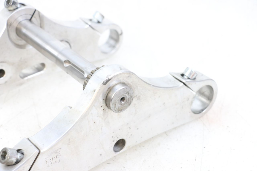 photo de YOKES FORK HARLEY DAVIDSON SPORTSTER XL CUSTOM 1200 (2003 - 2004)