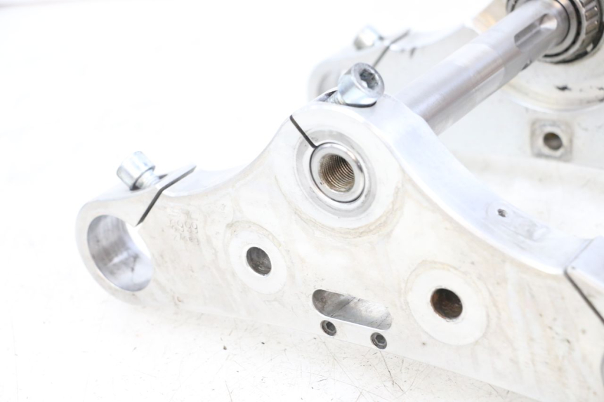 photo de YOKES FORK HARLEY DAVIDSON SPORTSTER XL CUSTOM 1200 (2003 - 2004) - Detailed visual inspection