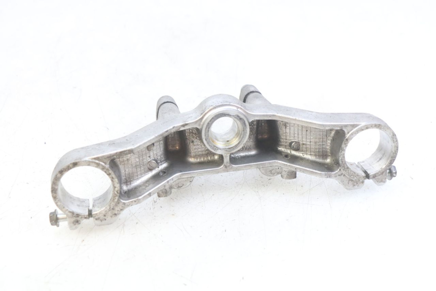 photo de UPPER TRIPLE CLAMP SUZUKI BURGMAN 650 (2002 - 2004)