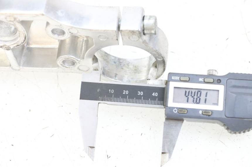 photo de UPPER FORK YOKE CCR DIRT BIKE 125