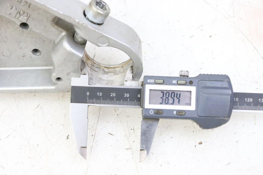 photo de UPPER FORK YOKE APRILIA CLASSIC 125 (1995 - 2001)