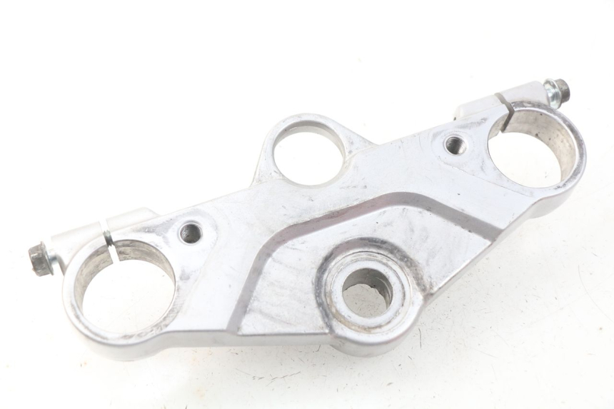 photo de UPPER FORK YOKE SUZUKI GSX-F GSXF 600 (1998 - 2004)