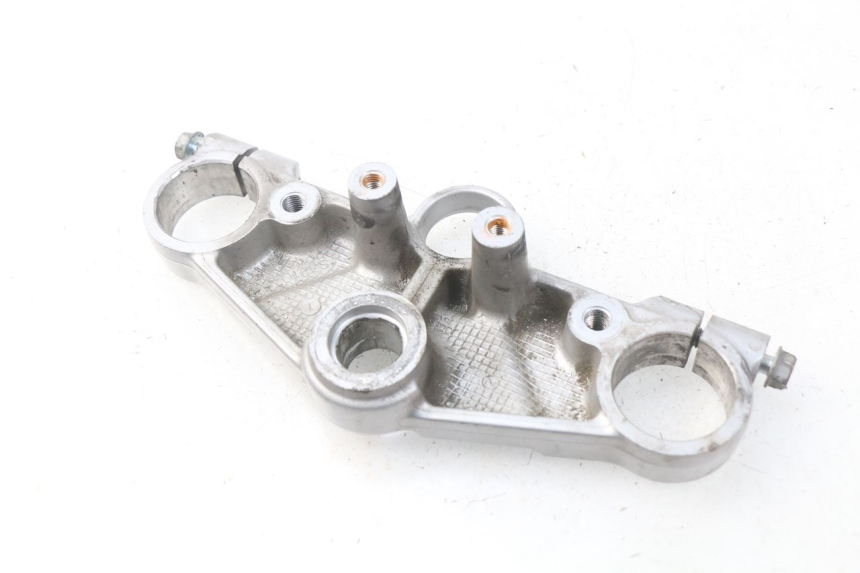photo de UPPER FORK YOKE SUZUKI GSX-F GSXF 600 (1998 - 2004)