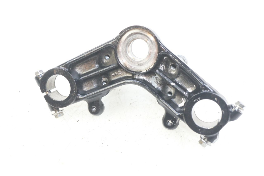 photo de UPPER TRIPLE CLAMP HONDA CM 125 (1983 - 2003)