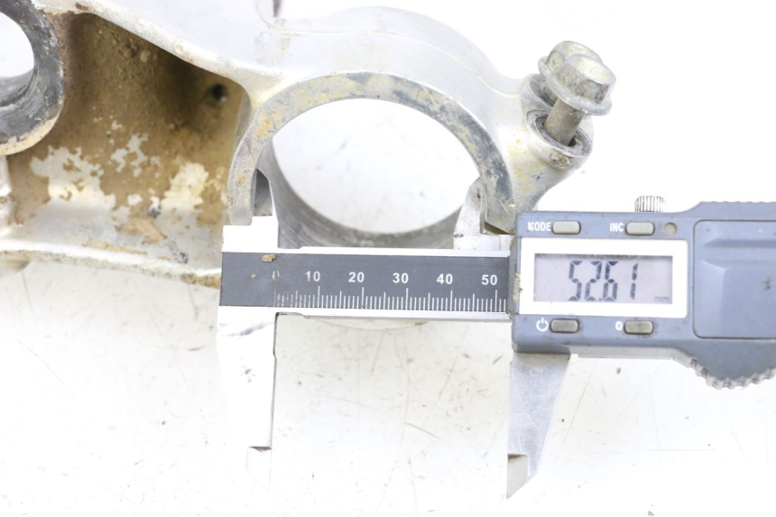 photo de UPPER FORK YOKE HONDA CR 125 (1989 - 1991)