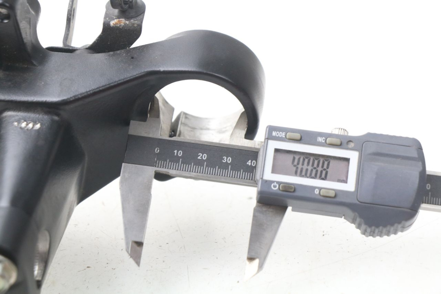 photo de UPPER FORK YOKE HONDA INTEGRA NC D 750 (2016 - 2018)