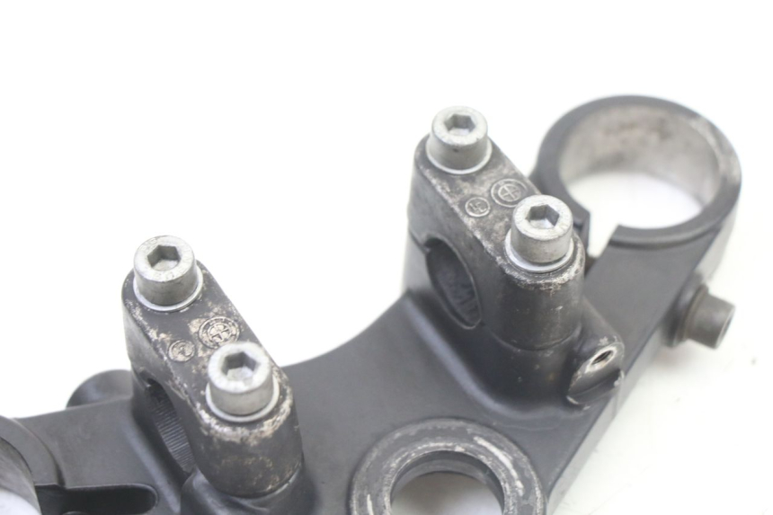 photo de UPPER FORK YOKE BMW K 75 RT 750 (1989 - 1997)