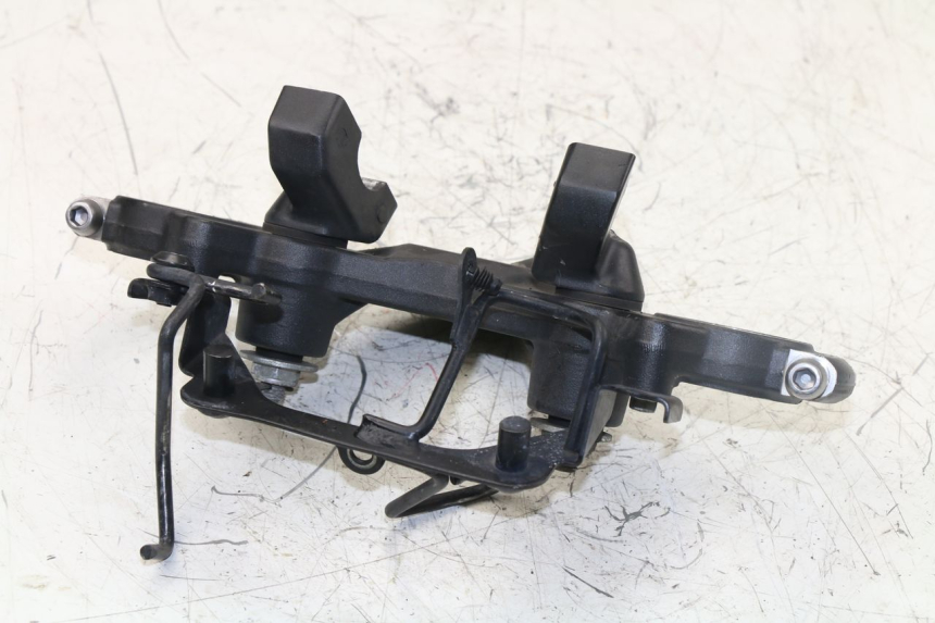 photo de UPPER FORK YOKE KAWASAKI ER-6 ER6 F 650 (2009 - 2011)