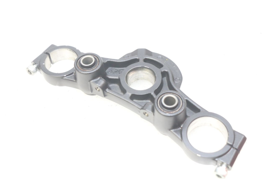 photo de UPPER TRIPLE CLAMP KAWASAKI Z 650 (2016 - 2019)