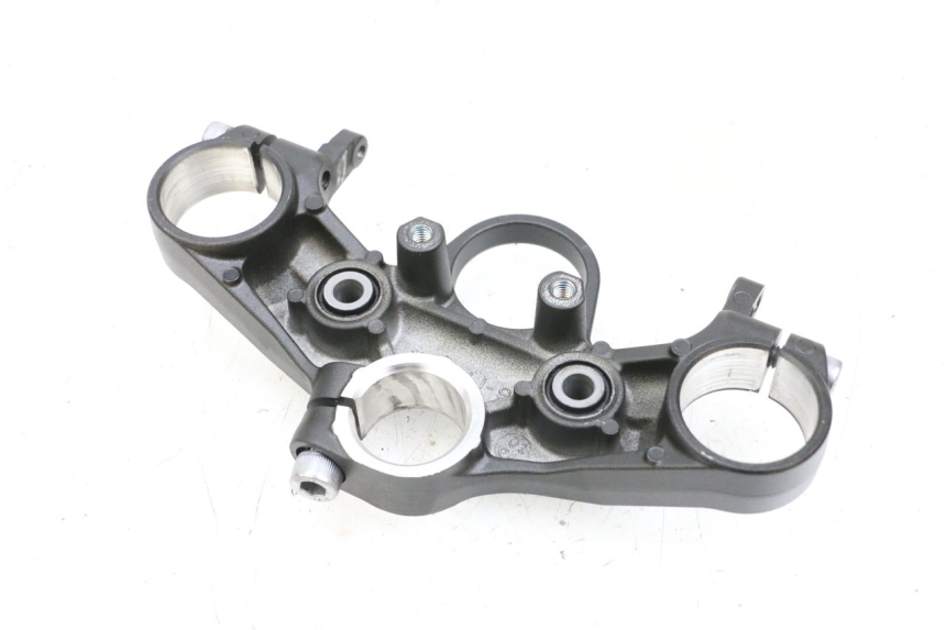 photo de UPPER FORK YOKE YAMAHA MT-07 MT07 ABS 700 (2018 - 2020) - Zoom on usage condition