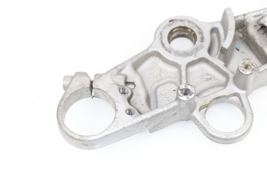 photo de UPPER FORK YOKE TRIUMPH SPRINT RS 955 (2000 - 2001)