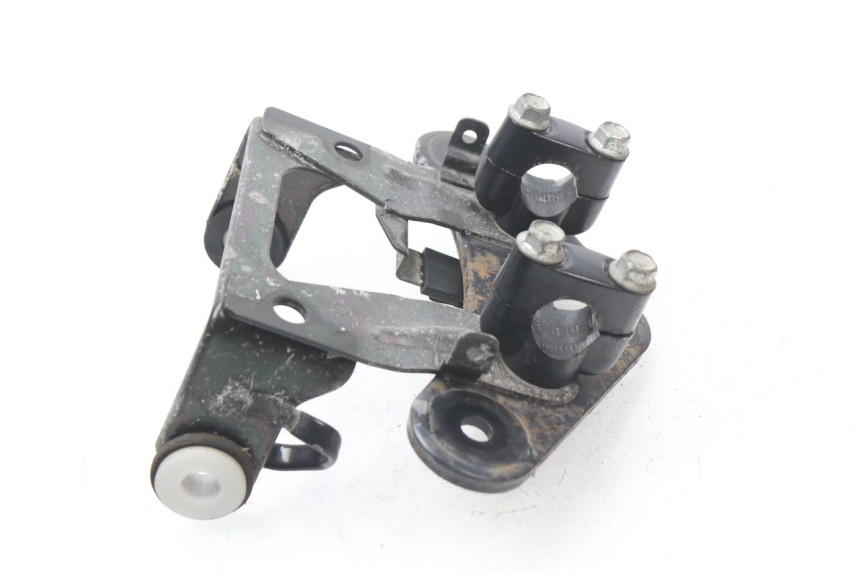 photo de UPPER TRIPLE CLAMP YAMAHA SR 125 (1982 - 2003)