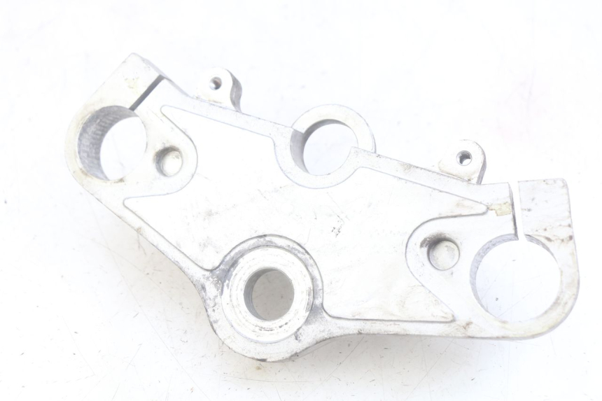 photo de UPPER TRIPLE CLAMP DAELIM VJ ROADWIN FI 125 (2008 - 2017)