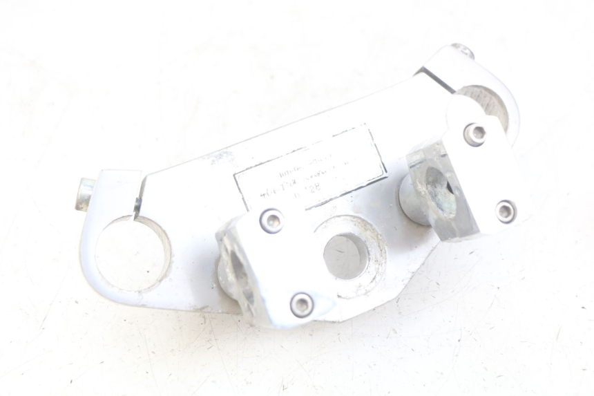photo de UPPER TRIPLE CLAMP DAELIM VL DAYSTAR 125 (2000 - 2011)