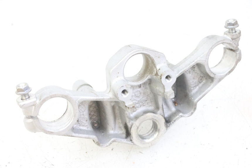 photo de UPPER FORK YOKE HONDA XLV VARADERO 125 (2000 - 2006)