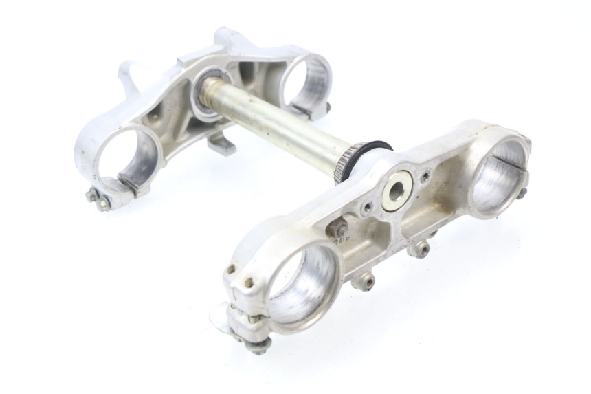 photo de UPPER FORK YOKE YAMAHA YZ 125 (1998 - 2005) - Surface and material condition