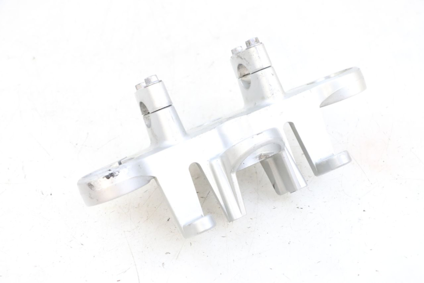 photo de UPPER FORK YOKE KAWASAKI ZR 7 750 (1999 - 2001) - Surface and material condition