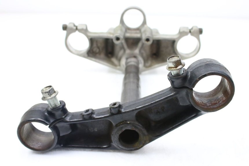 photo de FORK HEAD YAMAHA TDR DELTABOX 125 (1997 - 2003) - Technical close-up