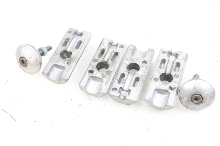 photo de CHAIN ADJUSTER APRILIA CLASSIC 125 (1995 - 2001)