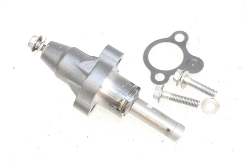 photo de CAM CHAIN TENSIONER HONDA CB R 1000 (2018 - 2023)