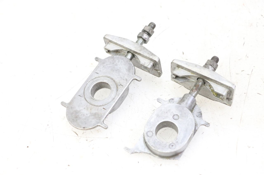 photo de CHAIN ADJUSTER YAMAHA FJ 36Y 1100 (1984 - 1985)
