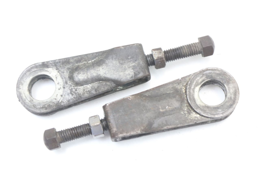 photo de CHAIN ADJUSTER SUZUKI GN 125 (1997 - 2000)