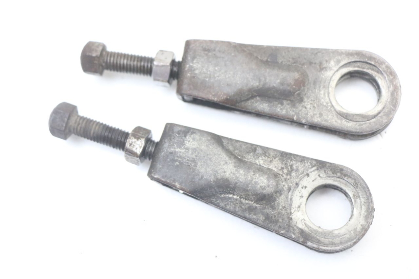 photo de CHAIN ADJUSTER SUZUKI GN 125 (1997 - 2000)
