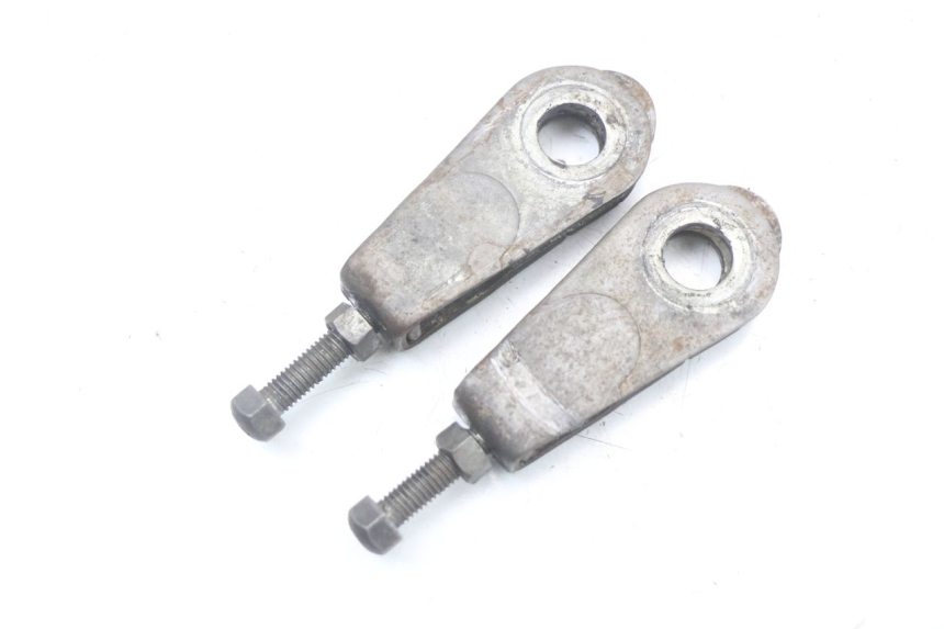 photo de CHAIN ADJUSTER SUZUKI GSX E 250 (1982 - 1983)