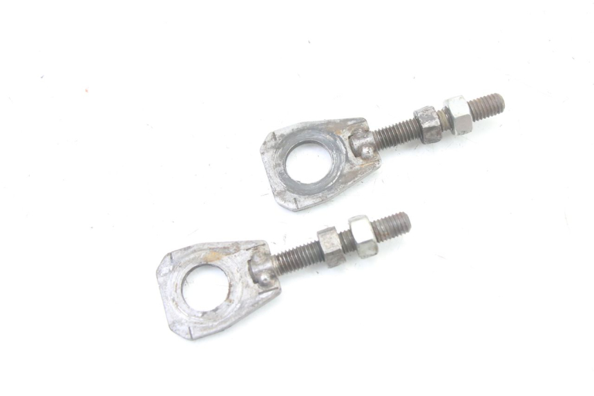 photo de CHAIN ADJUSTER HONDA CR 85 (2003 - 2007)