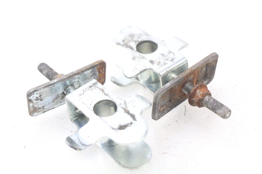 photo de CHAIN ADJUSTER HYOSUNG AQUILA GV 125 (2009 - 2016)