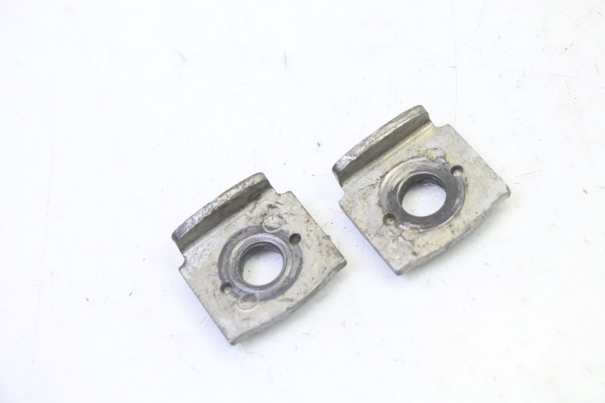 photo de CHAIN ADJUSTER KAWASAKI KX 65 (2000 - 2019)