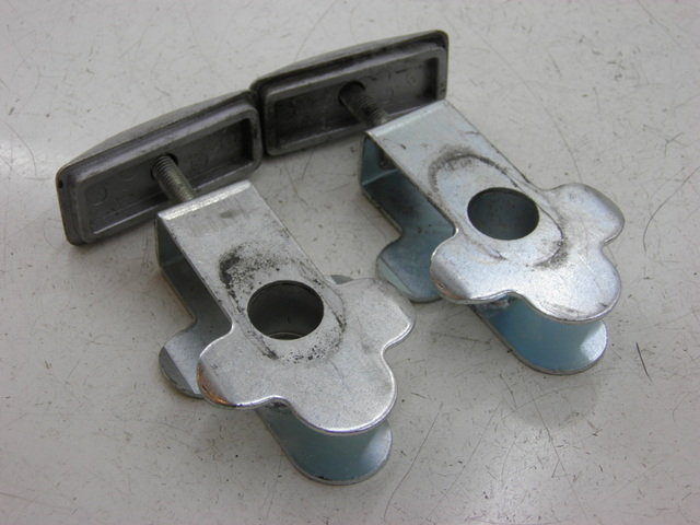 photo de CHAIN ADJUSTER SUZUKI GSX F GSXF 650 (2007 - 2015)