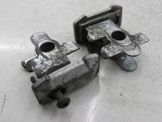 photo de CHAIN TENSIONER SUZUKI SV S 650 (1999 - 2002)