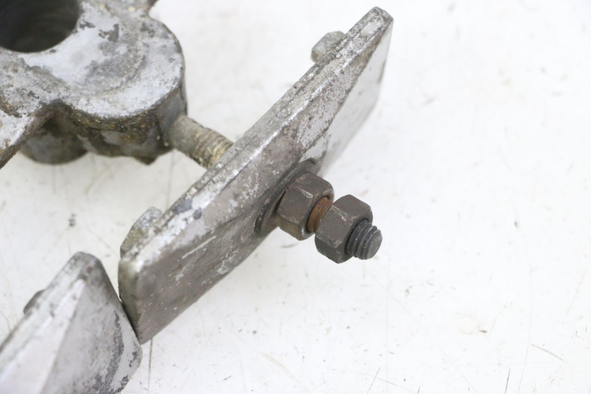 photo de CHAIN TENSIONER YAMAHA FZS FAZER 600 (2001 - 2003)