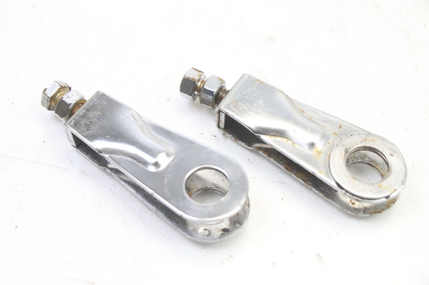 photo de CHAIN ADJUSTER YAMAHA TZR 50 (2008 - 2016)