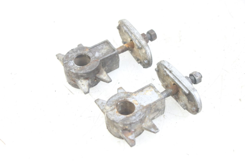 photo de CHAIN ADJUSTER YAMAHA XJN DIVERSION 600 (2000 - 2003)