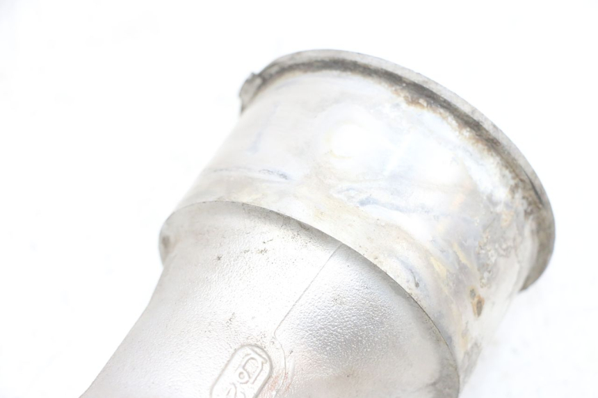 photo de CHAIN ADJUSTER YAMAHA YFM R RAPTOR 250 (2008 - 2014) - Alternative perspective