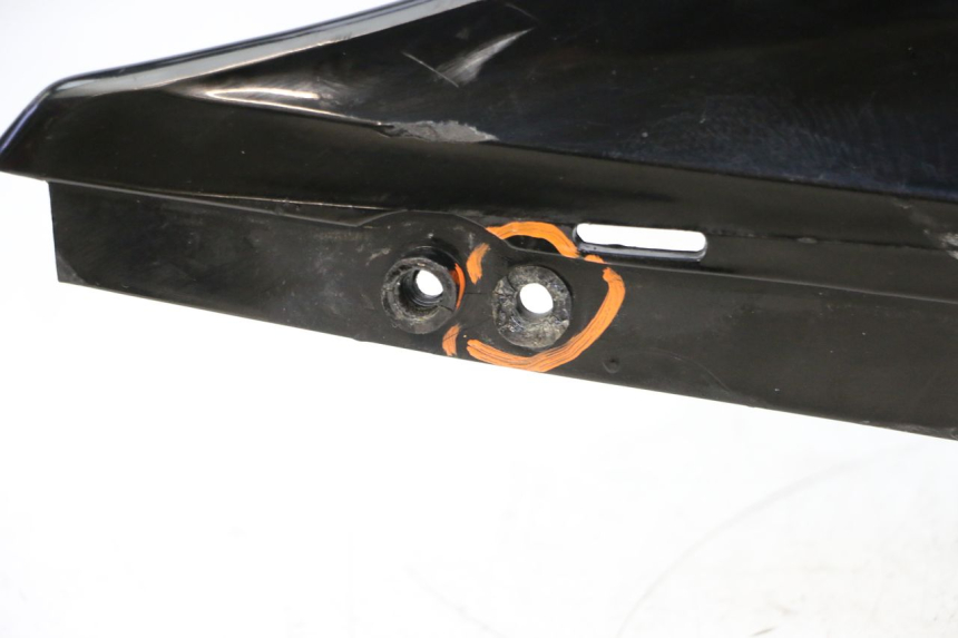 photo de FRONT FAIRING KAWASAKI GPZ RX 1000 (1986 - 1988) - Alternative angle