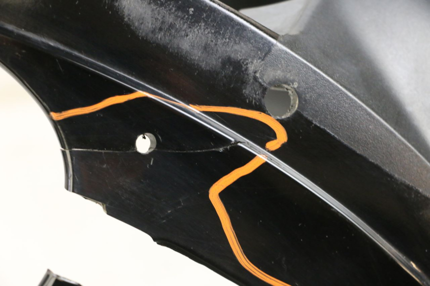 photo de FRONT FAIRING KAWASAKI GPZ RX 1000 (1986 - 1988) - Main view