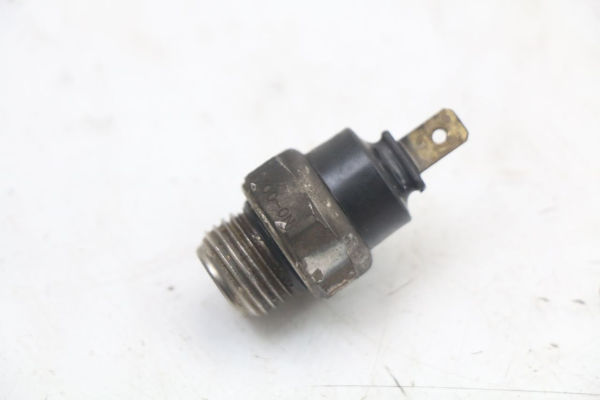 photo de THERMO SWITCH HONDA CBR F 1000 (1993 - 1996)