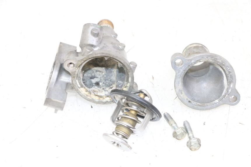 photo de THERMOSTAT HONDA CB R 1000 (2018 - 2023)