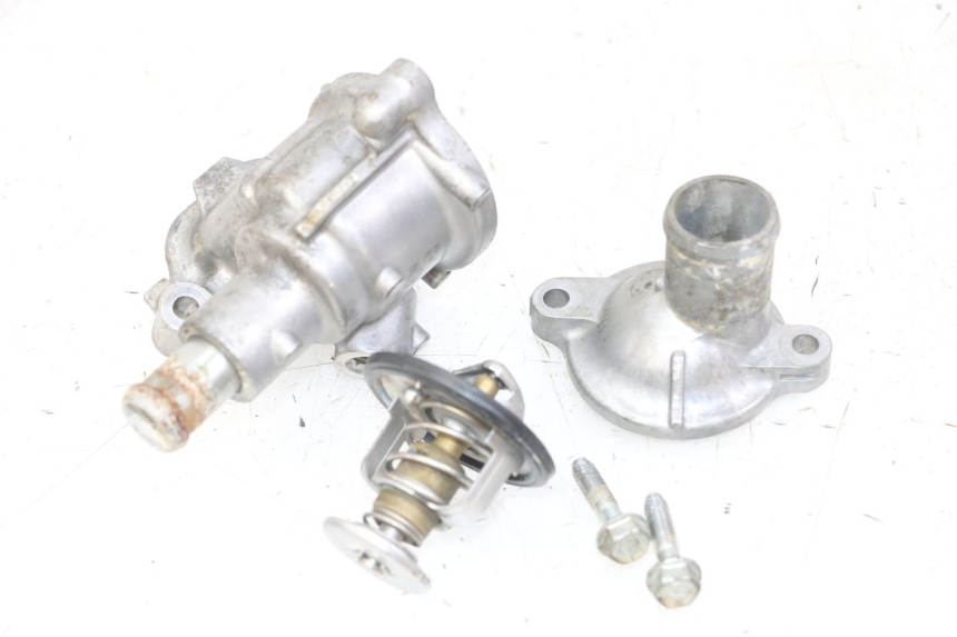 photo de THERMOSTAT HONDA CB R 1000 (2018 - 2023)
