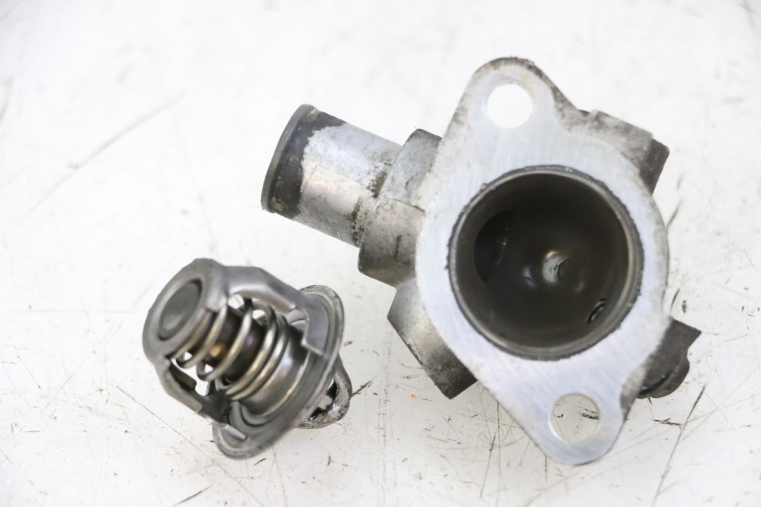 photo de THERMOSTAT SUZUKI BURGMAN 125 (2015 - 2017)
