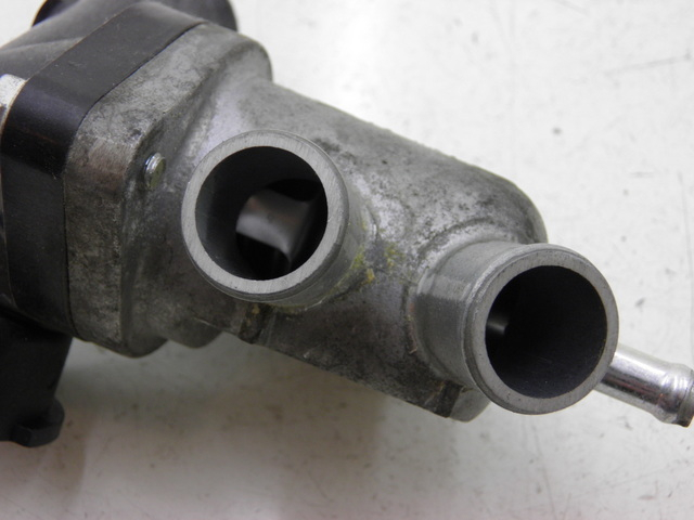 photo de THERMOSTAT SUZUKI GSX F GSXF 650 (2007 - 2015)