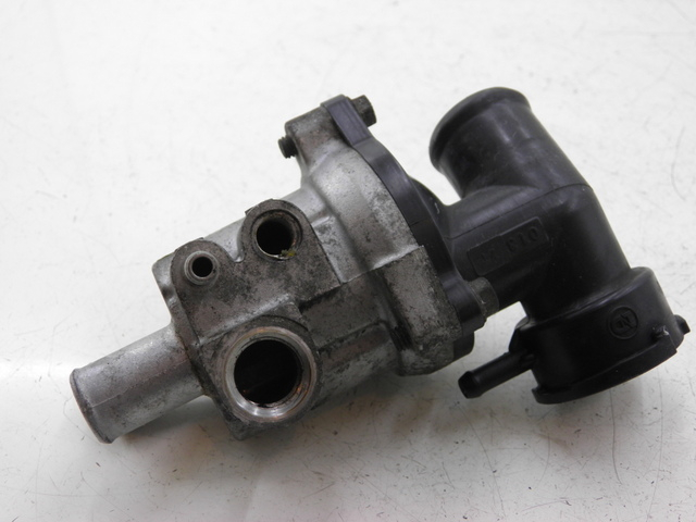 photo de THERMOSTAT YAMAHA FZS FAZER 600 (1998 - 2001)