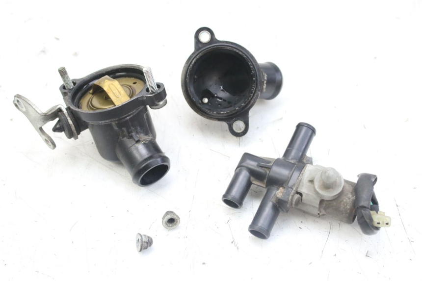 photo de THERMOSTAT YAMAHA YZF R1 1000 (2007 - 2008)