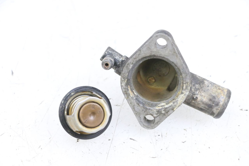 photo de THERMOSTAT YAMAHA YP MAJESTY 125 (2002 - 2006) - Component detail