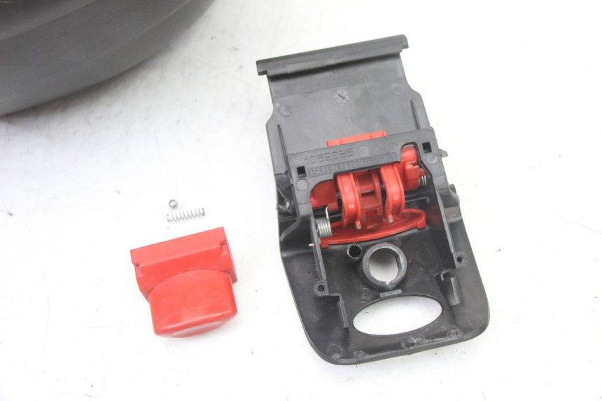 photo de TOP BOX APRILIA ATLANTIC 125 (2003 - 2009)